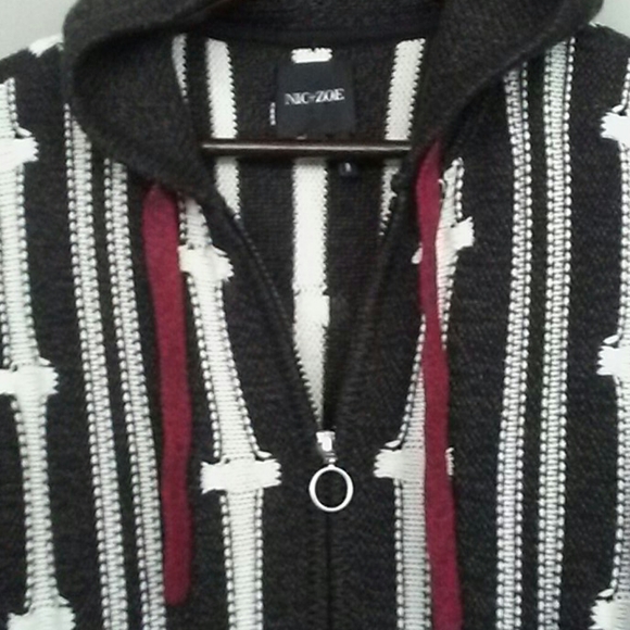 Nic + Zoe Sweater - Picture 2 of 6